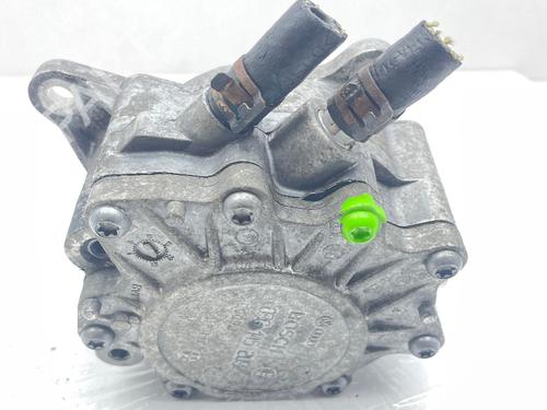 Pompe à vide VW TOURAN (1T1, 1T2) 2.0 TDI 16V (140 hp) 31815496