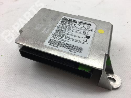 Used ECU airbags ECU airbags RENAULT MEGANE II Coupé-Cabriolet (EM0/1_) 1.9 dCi (120 hp) 7569436 7569436