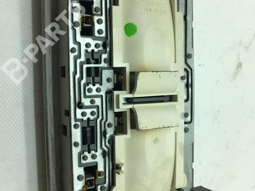 Interior roof light FIAT BRAVO II (198_) 1.9 D Multijet (198AXB1A) | BP8361770I8 