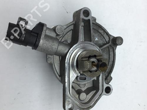 Used Vacuum pump HYUNDAI GETZ (TB) 1.5 CRDi (88 hp) 20690172