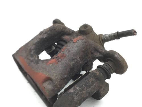 Used Right front brake caliper BMW 1 (E87) 118 d (143 hp) 23899170