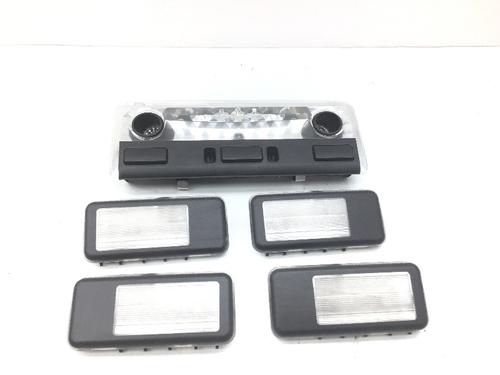 Used Interior roof light BMW X3 (E83) 2.0 sd (177 hp) 18407075