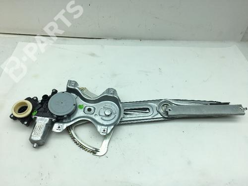Used Front left window mechanism TOYOTA YARIS (_P9_) 1.0 VVT-i (KSP90_, KSP90R) (69 hp) 9395657