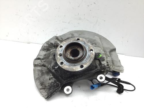 Used Left front steering knuckle BMW 5 (E60) 523 i (177 hp) 16420334
