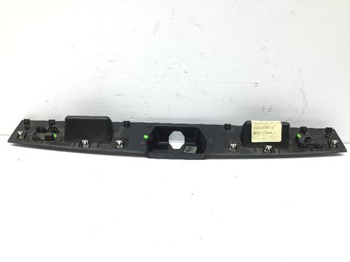 Tailgate trim MERCEDES-BENZ M-CLASS (W164) ML 280 CDI 4-matic (164.120) | BP15802864C151 