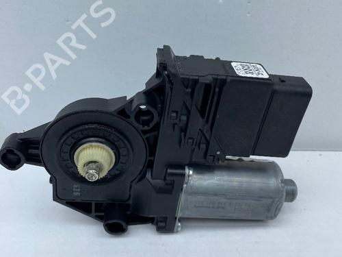 Right rear window motor VW TOURAN (1T3) 1.4 TSI EcoFuel | BP20157755E22 