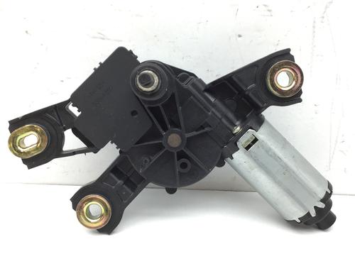 Used Rear wiper motor VW PASSAT B6 Variant (3C5) 2.0 TDI (140 hp) 24646252