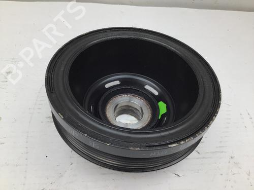 Used Pulley MERCEDES-BENZ C-CLASS (W205) C 400 4-matic (205.066) (333 hp) 28490941