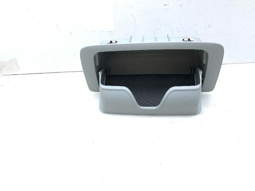 Used Cup/Object holder Cup/Object holder MITSUBISHI OUTLANDER II (CW_W) 2.2 DI-D 4WD (177 hp) 35964629 35964629