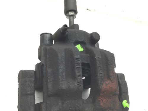 Used Right rear brake caliper BMW 1 Convertible (E88) 120 i (170 hp) 14589383