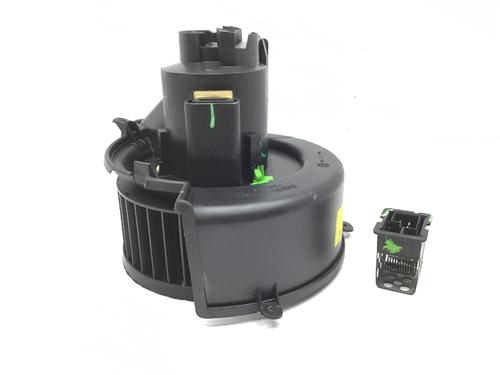 Heater blower motor OPEL ZAFIRA A MPV (T98) 1.6 16V (F75) | BP21662429M62