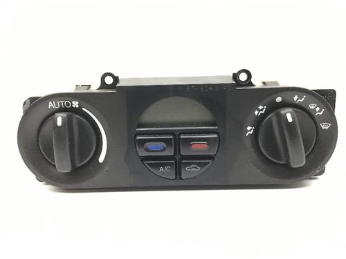 Used Climate control FORD COUGAR (EC_) 2.0 16V (131 hp) 18658198