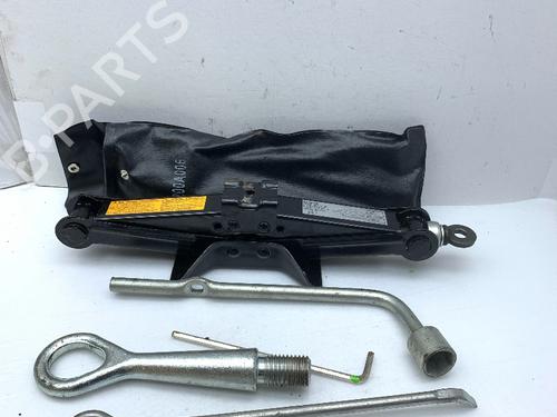 Outra MITSUBISHI LANCER VIII Sportback (CX_A) 1.8 Flex (CX3A, CX6A) (140 hp) 31972559