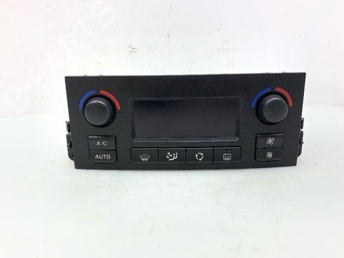 Used Climate control Climate control 38971825 38971825