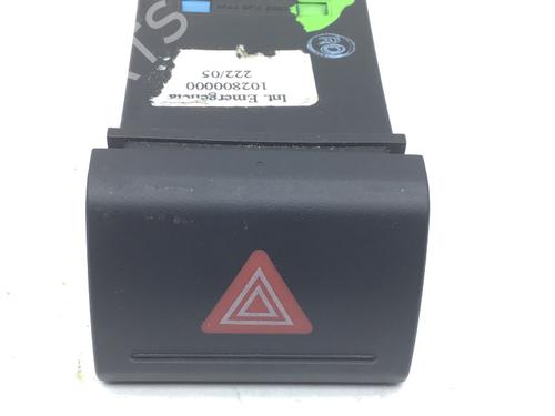 Used Warning switch VW FOX Hatchback (5Z1, 5Z3, 5Z4) 1.2 (55 hp) 29809223