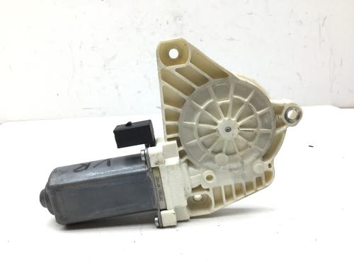 Right front window motor MERCEDES-BENZ A-CLASS (W169) A 150 (169.031, 169.331) | BP24296040E20 