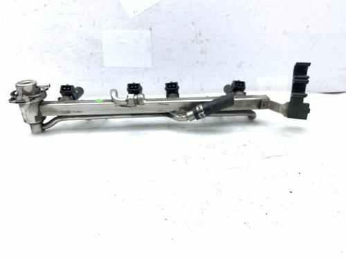Injection rail VW PASSAT B5.5 Variant (3B6) 1.6 | BP39645489M98 - Image 3