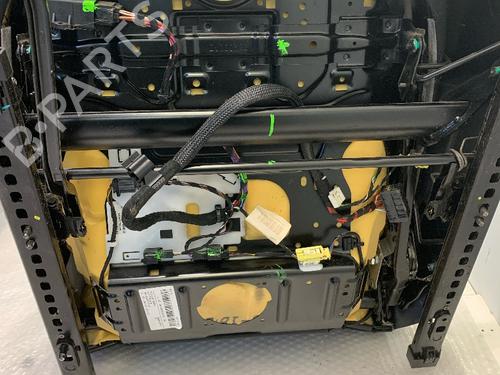 Left front seat VW PASSAT B6 Variant (3C5) 2.0 TDI | BP31087944C15 