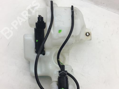 Used Windscreen washer tank ALFA ROMEO MITO (955_) 1.4 TJet (955AXA1B) (155 hp) 8249848