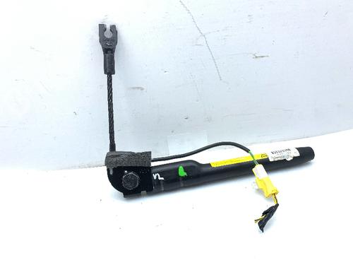 Pre-tensor frente esquerdo FORD KA (RU8) 1.2 (69 hp) 32290686