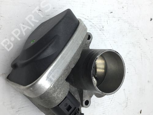 Used Throttle body VW GOLF IV (1J1) 1.4 16V (75 hp) 24554869