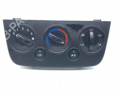 Used Climate control Climate control FORD FIESTA V (JH_, JD_) 1.3 (60 hp) 31553685 31553685