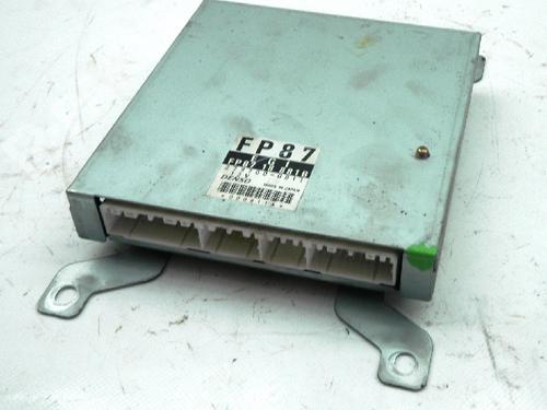 Used Engine control unit (ECU) MAZDA PREMACY (CP) 1.9 (CP8W) (100 hp) 3002657