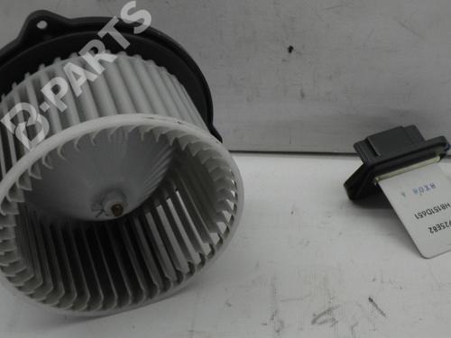 Used Heater blower motor MAZDA 2 (DE_, DH_) 1.5 (DE5FS) (103 hp) 3007255