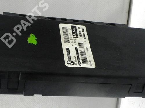 Used Control unit BMW 5 Touring (E61) 520 d (150 hp) 3009932
