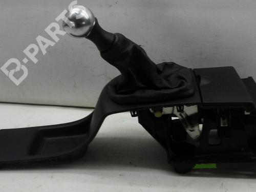 Used Automatic gearbox selector Automatic gearbox selector PEUGEOT 207 CC (WD_) 1.6 16V (120 hp) 3138640 3138640