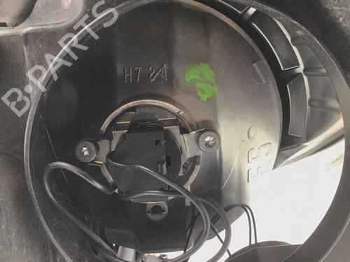 Right headlight OPEL ASTRA H Estate (A04) 1.7 CDTI (L35) | BP29968794C29