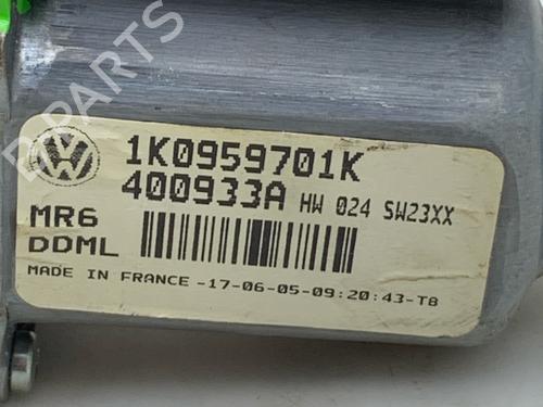 Left front window motor VW GOLF V (1K1) 1.6 | BP39267587E21 - Image 2
