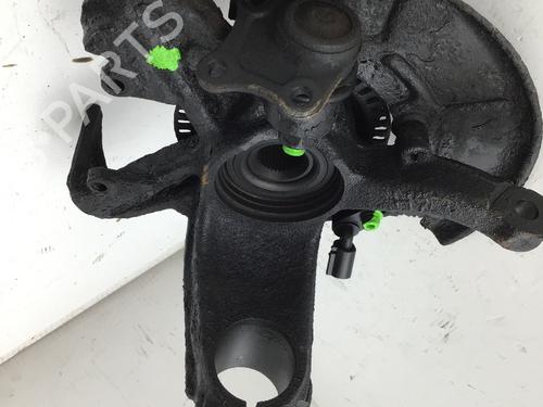 Achsschenkel links vorne AUDI A3 (8L1) 1.6 | BP28103654M25