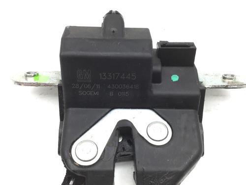 Used Tailgate lock OPEL MERIVA B MPV (S10) 1.4 (75) (120 hp) 23192576
