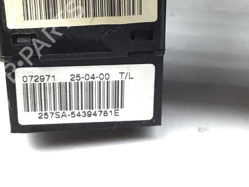 Switch NISSAN ALMERA II Hatchback (N16) 1.8 | BP15061444I30 