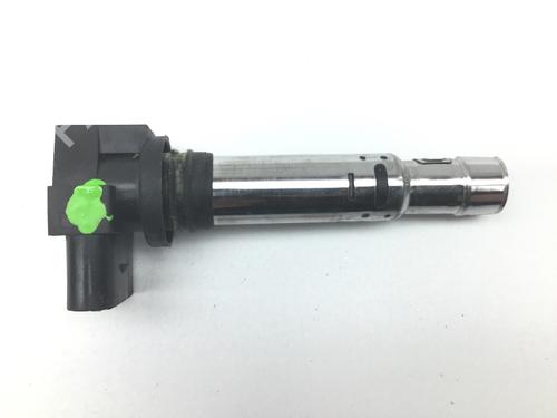 Used Ignition coil VW GOLF IV (1J1) 1.4 16V (75 hp) 13236432