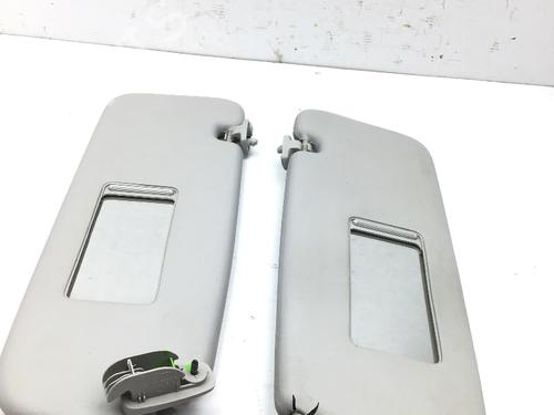Right sun visor VW FOX Hatchback (5Z1, 5Z3, 5Z4) 1.2 | BP20215298I2 