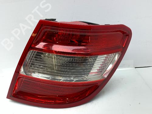 Used Right taillight Right taillight 38075081 38075081