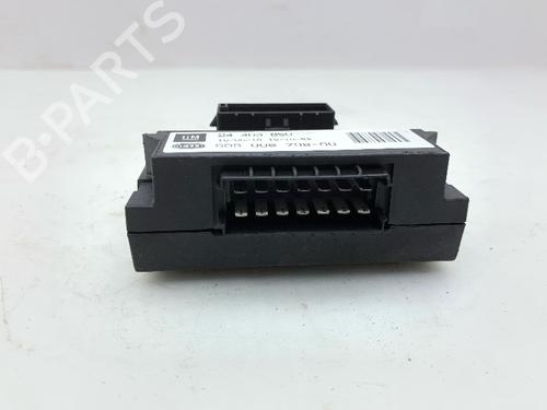 Used Electronic module Electronic module OPEL ASTRA H Estate (A04) 1.7 CDTI (L35) (125 hp) 33813668 33813668