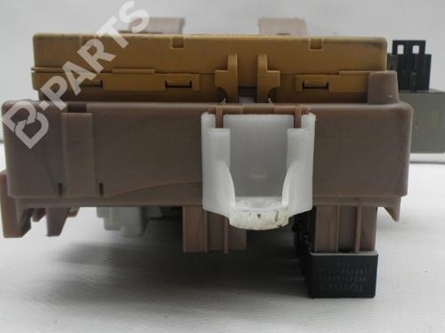 Fuse box TOYOTA COROLLA Verso (_E12_) 1.8 VVT-i (ZZE122_, ZZE122R) | BP4571715E1 