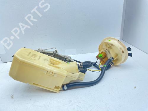 Used Fuel pump NISSAN MICRA II (K11) 1.0 i 16V (K11) (54 hp) 30883895