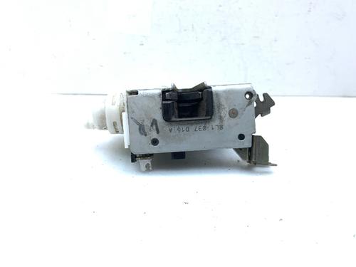 Electronic module AUDI A3 (8L1) 1.8 | BP37180392M83 - Image 4