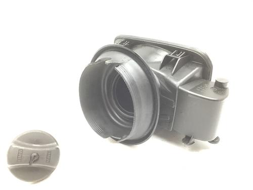 Fuel flap BMW 3 (E90) 318 i | BP24109608C131