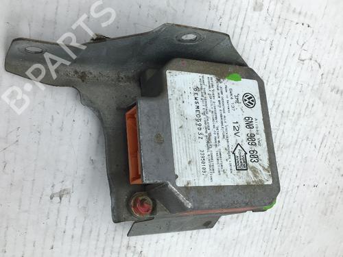 Airbag module VW TRANSPORTER T4 Bus (70B, 70C, 7DB, 7DK, 70J, 70K, 7DC, 7DJ) 2.4 D (78 hp) 16854732