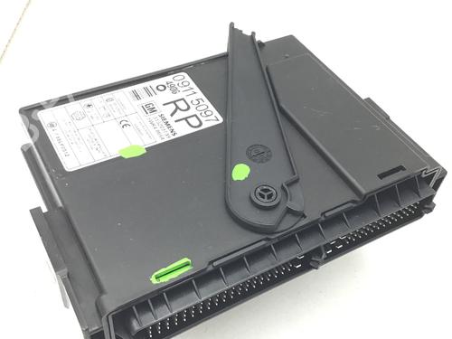 Used Comfort control module OPEL CORSA C (X01) 1.2 (F08, F68) (75 hp) 30103854
