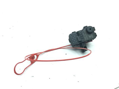 Fuel door actuator AUDI Q5 (8RB) 3.2 FSI quattro | BP14588151E18 