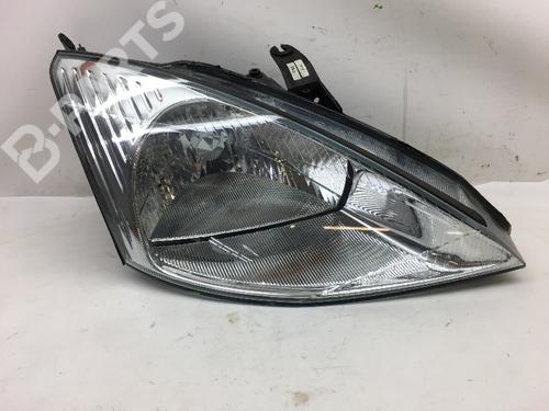 Used Right headlight FORD FOCUS I Saloon (DFW) 1.8 16V (115 hp) 7678159