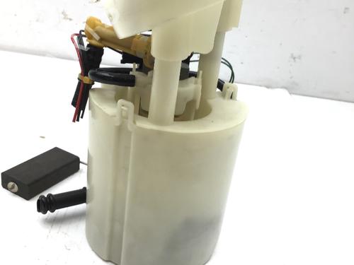 Fuel pump MERCEDES-BENZ C-CLASS (W203) C 200 Kompressor (203.042) | BP18971425M76 