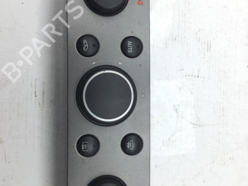Used Climate control OPEL SIGNUM Hatchback (Z03) 1.9 CDTI (F48) (150 hp) 29424111