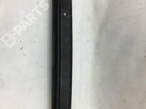 Used Front bumper reinforcement SEAT ALHAMBRA (7V8, 7V9) 2.0 i (115 hp) 7194610